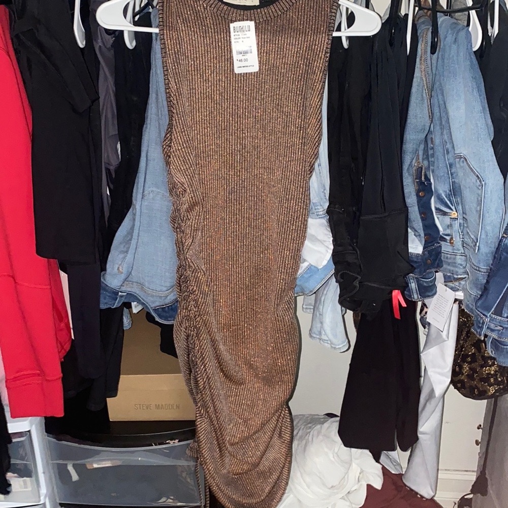 Glitter/shiny fitted highneck dress - Picture 4 of 4
